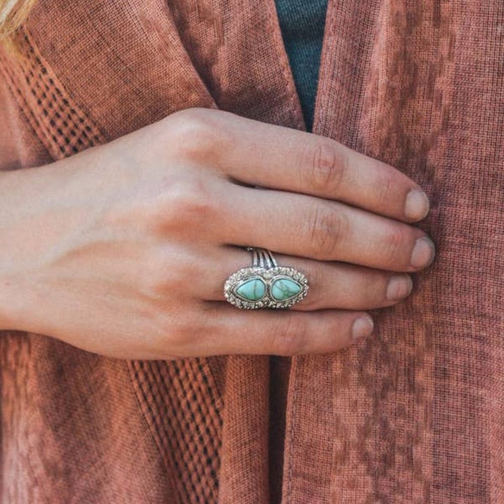 The Lovers Candelaria Turquoise Ring